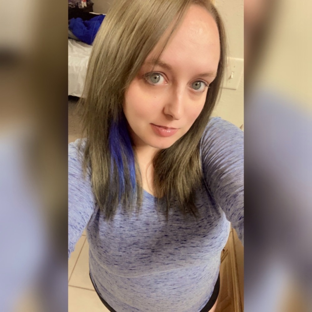 Meet your Posher, April